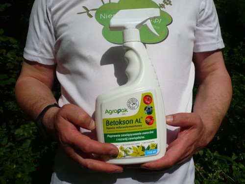 Betokson AL spray – nawóz poprawiający zawiązywanie owoców 750 ml.